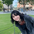 みゆう 身長157cm ｜【2026年最新】大人女子のシャツコーデ15選｜ストライプクラブ